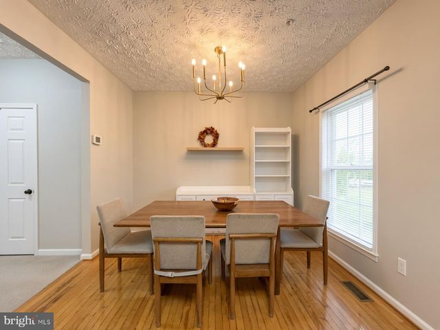 8339 FROSTWOOD DR, Laurel, MD 20724