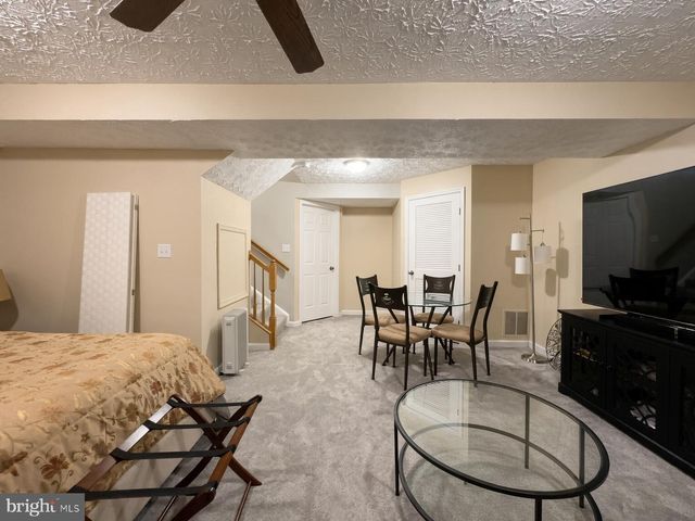 8339 FROSTWOOD DR, Laurel, MD 20724