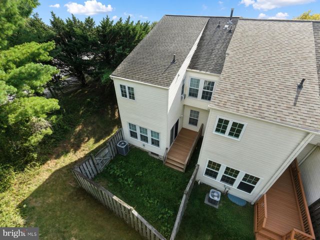 8339 FROSTWOOD DR, Laurel, MD 20724