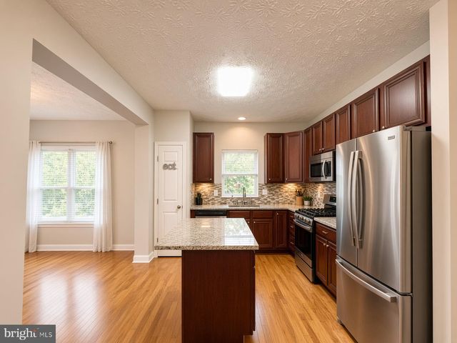 8339 FROSTWOOD DR, Laurel, MD 20724