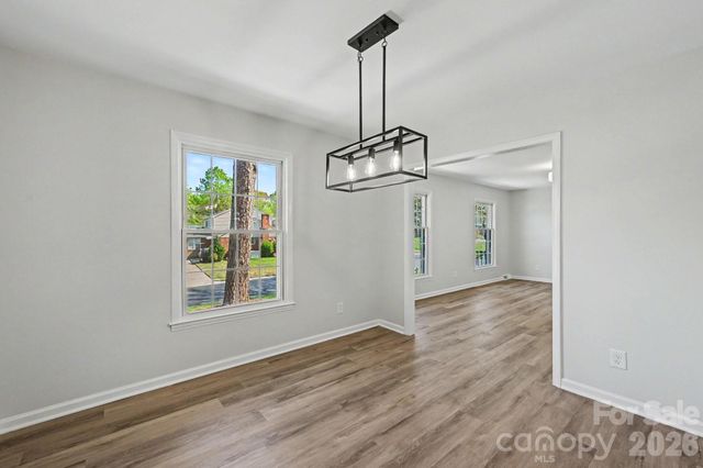 834 Braxfield Drive, Charlotte, NC 28217