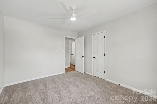 834 Braxfield Drive, Charlotte, NC 28217