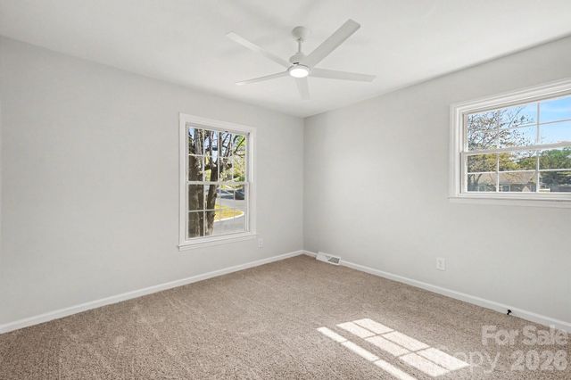 834 Braxfield Drive, Charlotte, NC 28217