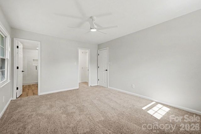 834 Braxfield Drive, Charlotte, NC 28217