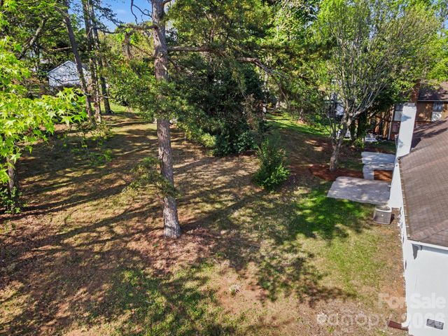 834 Braxfield Drive, Charlotte, NC 28217