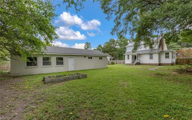 3704 Deep Creek BLVD, Portsmouth, VA 23702