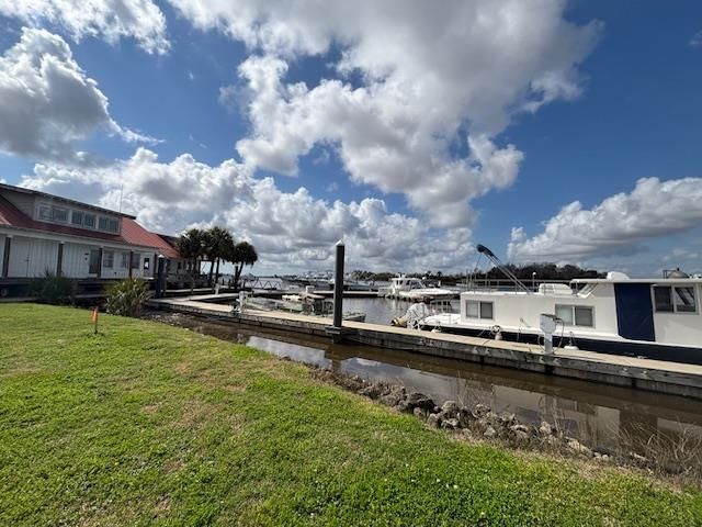 309 Chaff Ct., Georgetown, SC 29440
