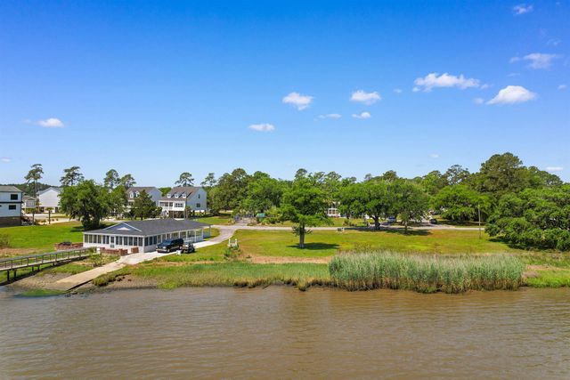 309 Chaff Ct., Georgetown, SC 29440