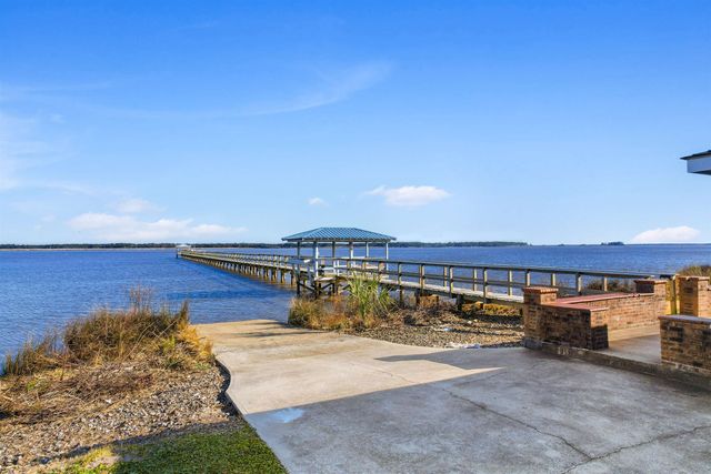 309 Chaff Ct., Georgetown, SC 29440