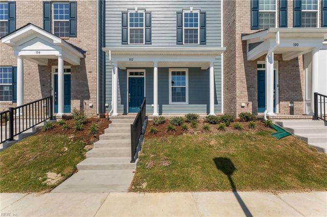 102 Freeman DR, Hampton, VA 23666