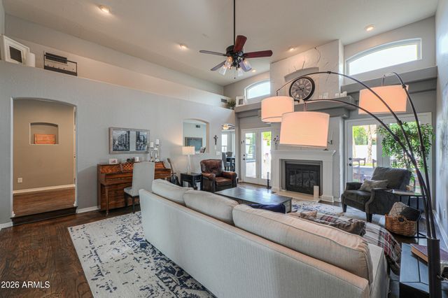 4038 E GLENCOVE Street, Mesa, AZ 85205