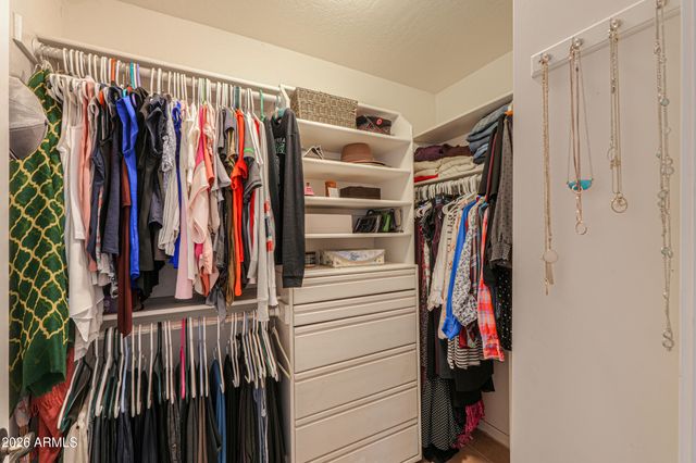 4038 E GLENCOVE Street, Mesa, AZ 85205