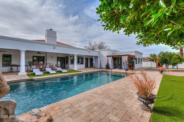 4038 E GLENCOVE Street, Mesa, AZ 85205