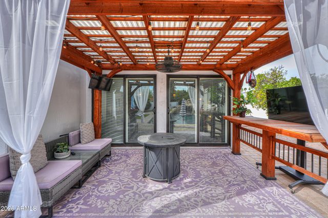 4038 E GLENCOVE Street, Mesa, AZ 85205