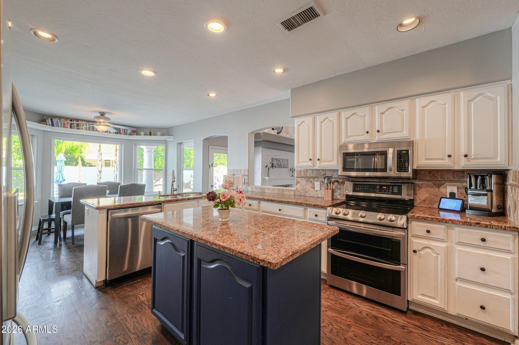 4038 E GLENCOVE Street, Mesa, AZ 85205 — photo 5