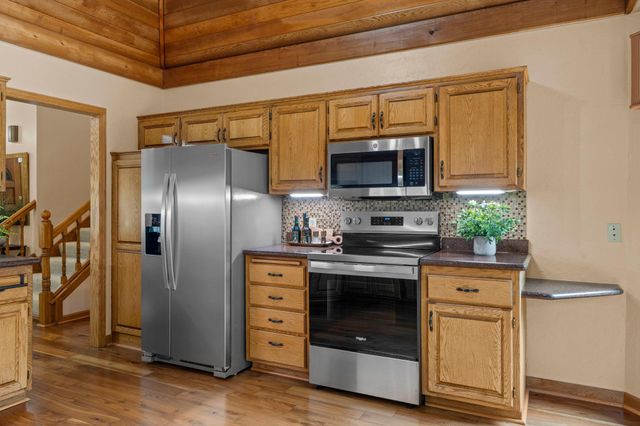 14305 44th Avenue N, Plymouth, MN 55446