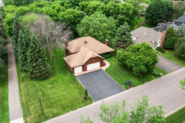 14305 44th Avenue N, Plymouth, MN 55446