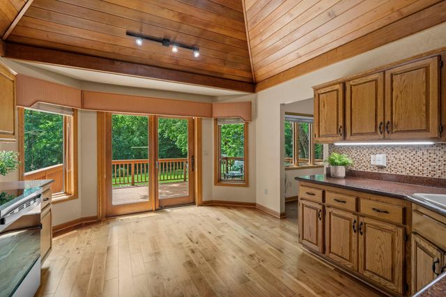 14305 44th Avenue N, Plymouth, MN 55446