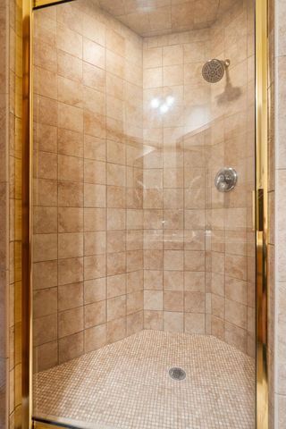 14305 44th Avenue N, Plymouth, MN 55446