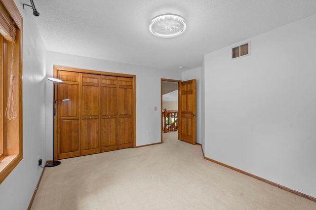 14305 44th Avenue N, Plymouth, MN 55446