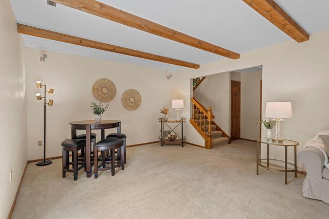 14305 44th Avenue N, Plymouth, MN 55446