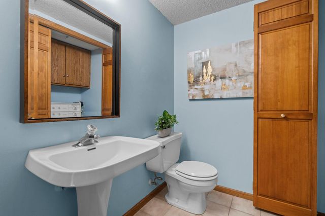 14305 44th Avenue N, Plymouth, MN 55446