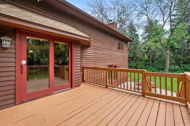 14305 44th Avenue N, Plymouth, MN 55446