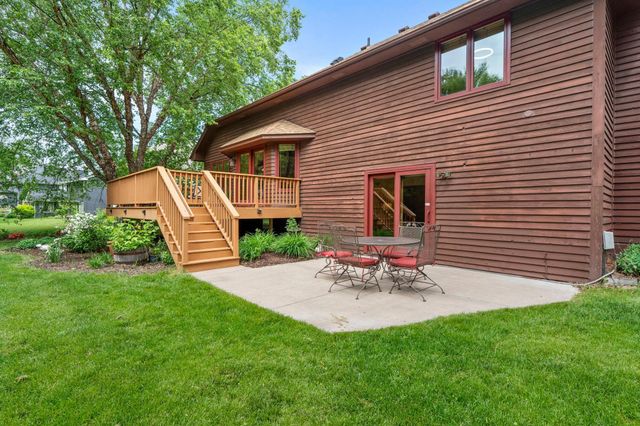 14305 44th Avenue N, Plymouth, MN 55446