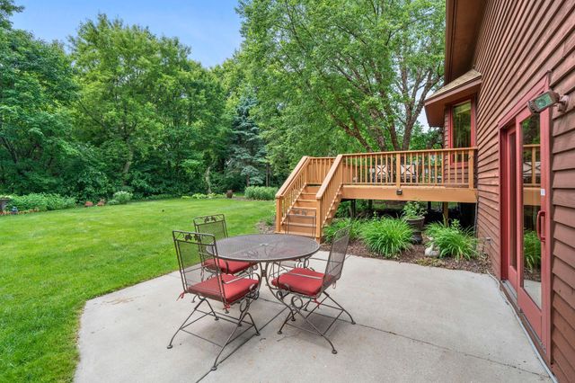 14305 44th Avenue N, Plymouth, MN 55446