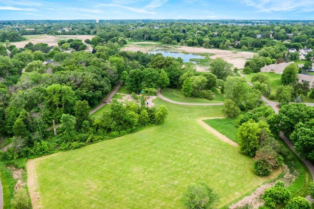 14305 44th Avenue N, Plymouth, MN 55446
