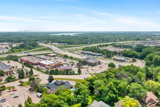 14305 44th Avenue N, Plymouth, MN 55446