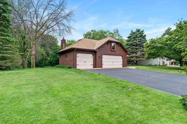 14305 44th Avenue N, Plymouth, MN 55446