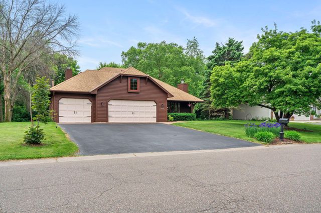 14305 44th Avenue N, Plymouth, MN 55446