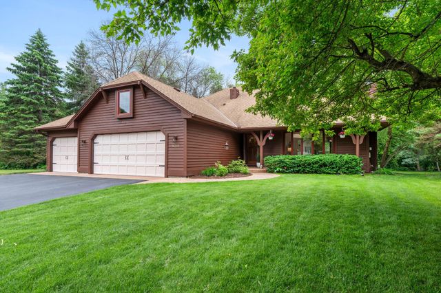 14305 44th Avenue N, Plymouth, MN 55446