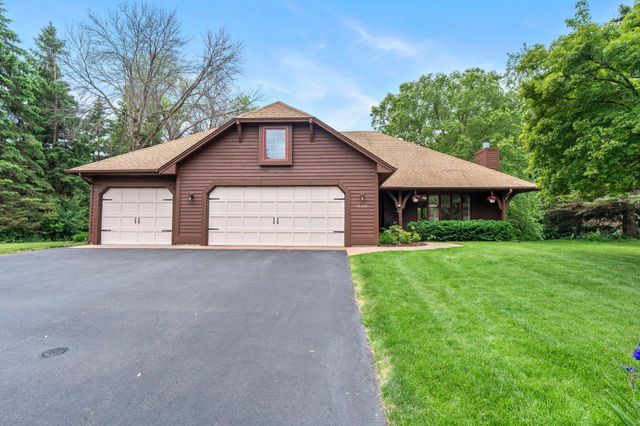 14305 44th Avenue N, Plymouth, MN 55446