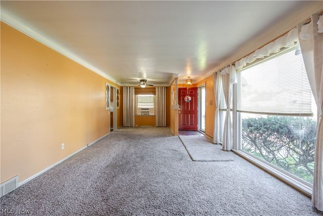 18416 Hazelwood Avenue, Maple Heights, OH 44137
