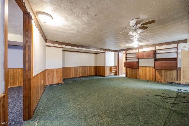 18416 Hazelwood Avenue, Maple Heights, OH 44137