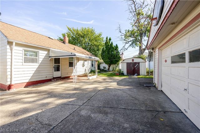 18416 Hazelwood Avenue, Maple Heights, OH 44137