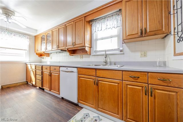 18416 Hazelwood Avenue, Maple Heights, OH 44137