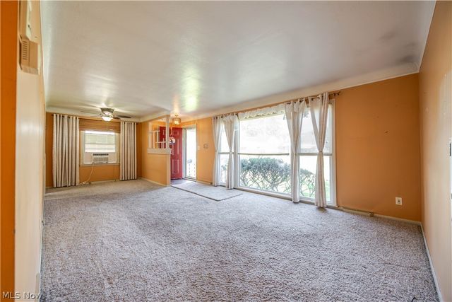 18416 Hazelwood Avenue, Maple Heights, OH 44137