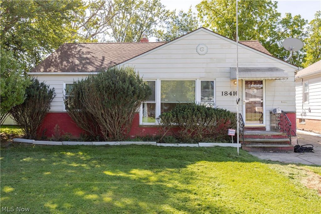 18416 Hazelwood Avenue, Maple Heights, OH 44137