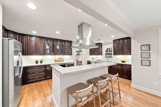 1329 Lawrence Street, Houston, TX 77008