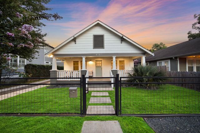 1329 Lawrence Street, Houston, TX 77008