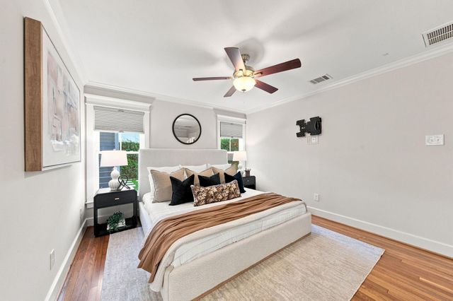 1329 Lawrence Street, Houston, TX 77008