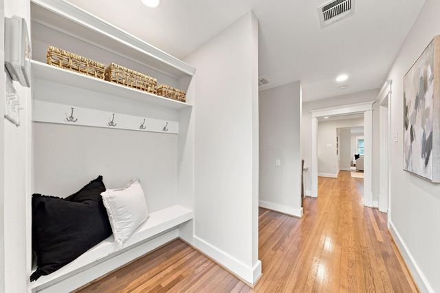 1329 Lawrence Street, Houston, TX 77008