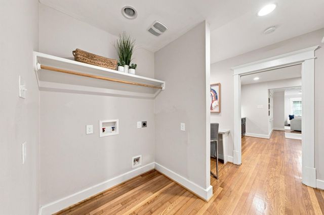 1329 Lawrence Street, Houston, TX 77008