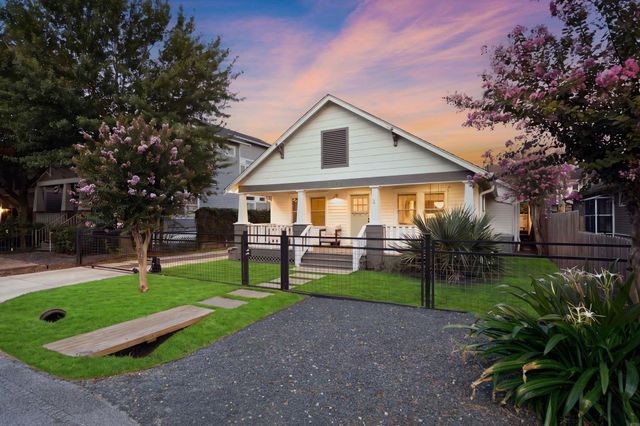 1329 Lawrence Street, Houston, TX 77008