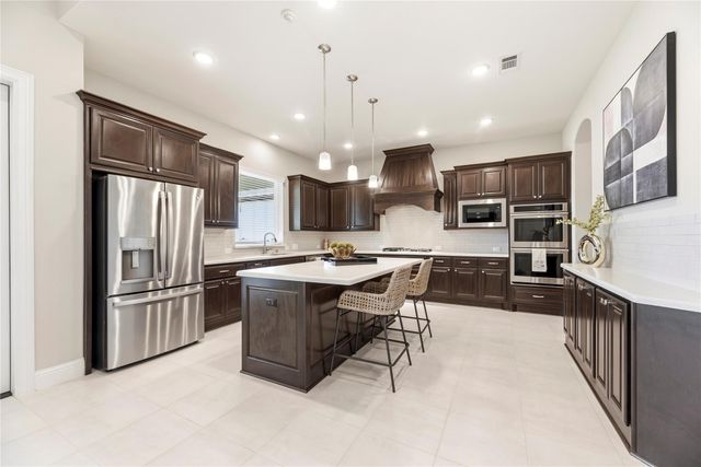 10707 Painted Crescent Court, Cypress, TX 77433