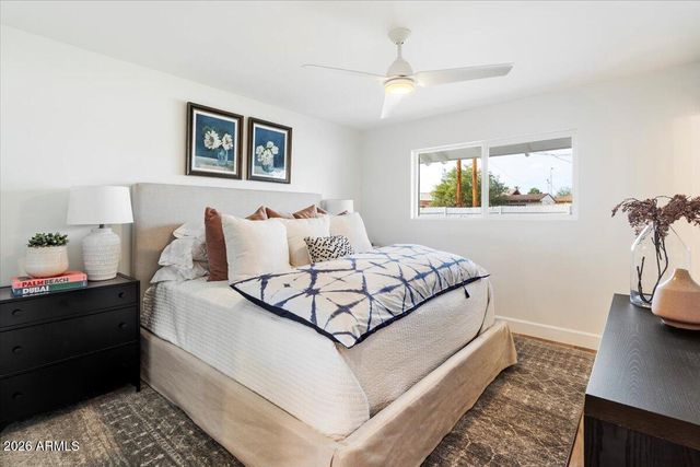 8638 E Highland Avenue, Scottsdale, AZ 85251