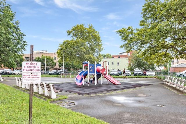 2483 W 16th Street 10H, Brooklyn, NY 11214